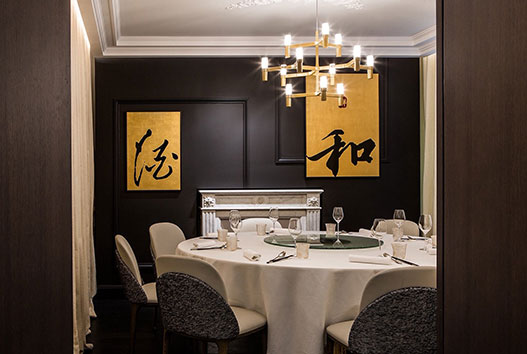 巴黎高端中餐探秘：三分之一食客必点的中国葡萄酒，为什么是它？